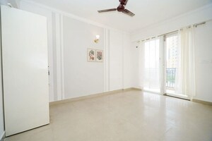Room in 2 BHK Apartment at Soldier Officer Heights, Sector 84 – for Sale