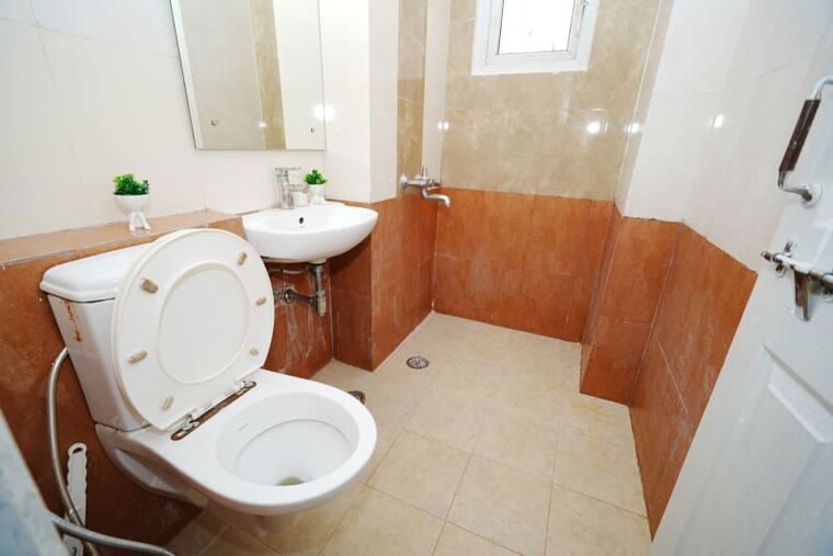 Bathroom, soldier-officer-heights 2 Bedroom 1200 Sq.Ft. Apartment In Sector 84 Gurgaon 10550303