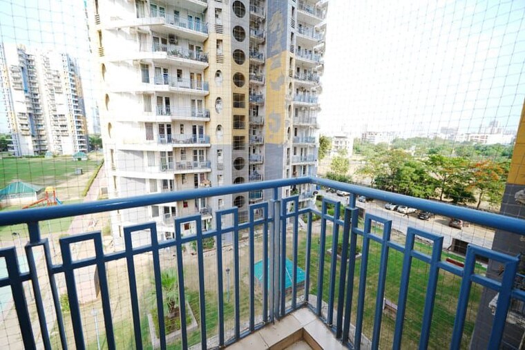 Balcony, soldier-officer-heights 2 Bedroom 1200 Sq.Ft. Apartment In Sector 84 Gurgaon 10550303