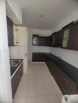 Kitchen in 3.5 BHK Apartment at Bestech Park View City 2, Sector 49 – for Rent