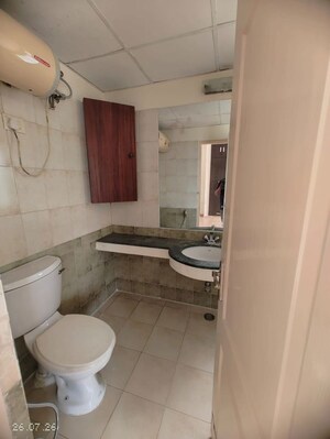 Bathroom in 3.5 BHK Apartment at Bestech Park View City 2, Sector 49 – for Rent