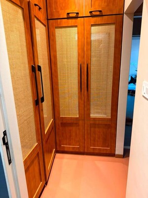Furnished Amenities in 1 BHK Apartment at Shashtri Nagar – for Rent