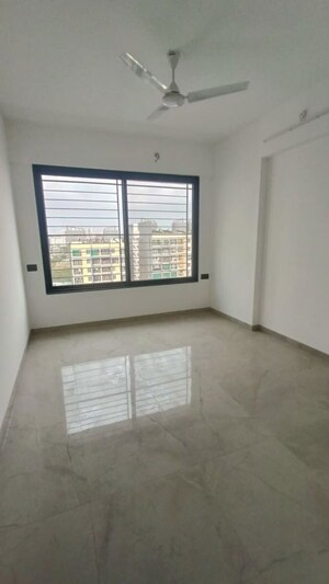 Room in 2 BHK Apartment at Goel Ganga Constella, Kharadi – for Rent