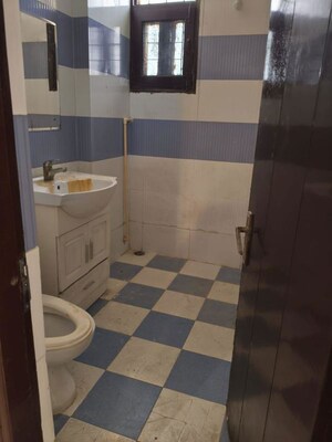 Bathroom in 3 BHK Builder Floor at Sector 21 – for Rent