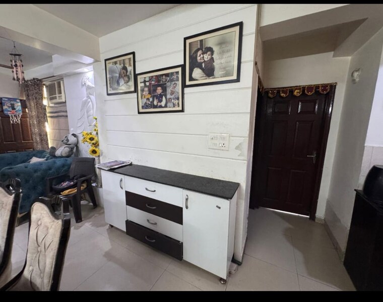 Team Area, supertech-cape-town 3 Bedroom 1395 Sq.Ft. Apartment In Sector 74 Noida 10550390