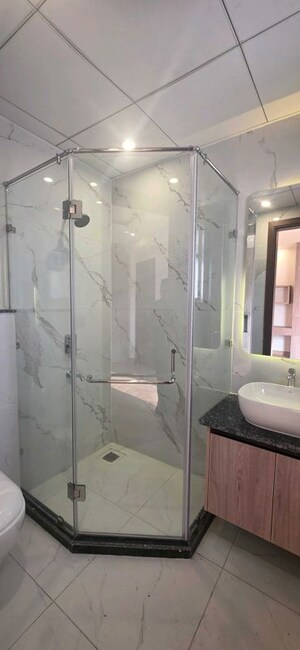 Bathroom in 3 BHK Builder Floor at Sector 23 – for Rent