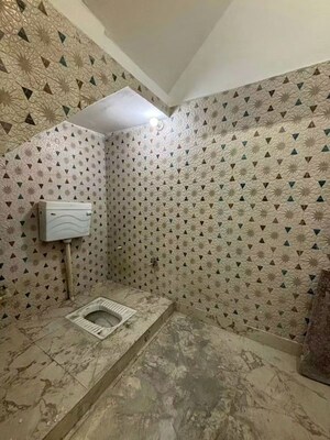 Bathroom in 3 BHK Independent House at Uttam Nagar – for Sale