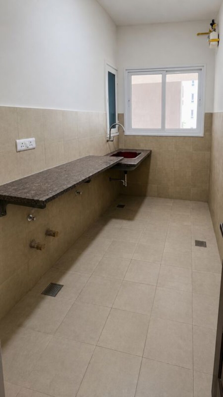 Bathroom, lnt-raintree-boulevard 4 Bedroom 2765 Sq.Ft. Apartment In Hebbal Bangalore 10550423