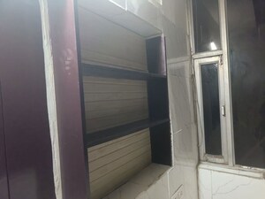 Bathroom in 3 BHK Builder Floor at Unitech South City II, Sector 50 – for Rent