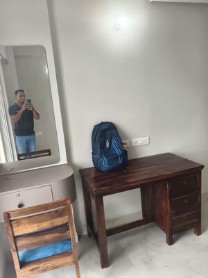 Furnished Amenities in 3 BHK Apartment at Signature Global City, Sector 37d – for Rent