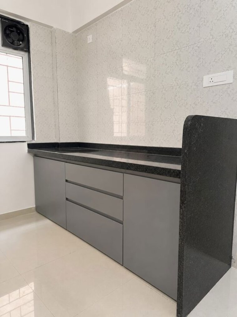Kitchen, wadgaon sheri 1 Bedroom 567 Sq.Ft. Apartment In Wadgaon Sheri Pune 10550450