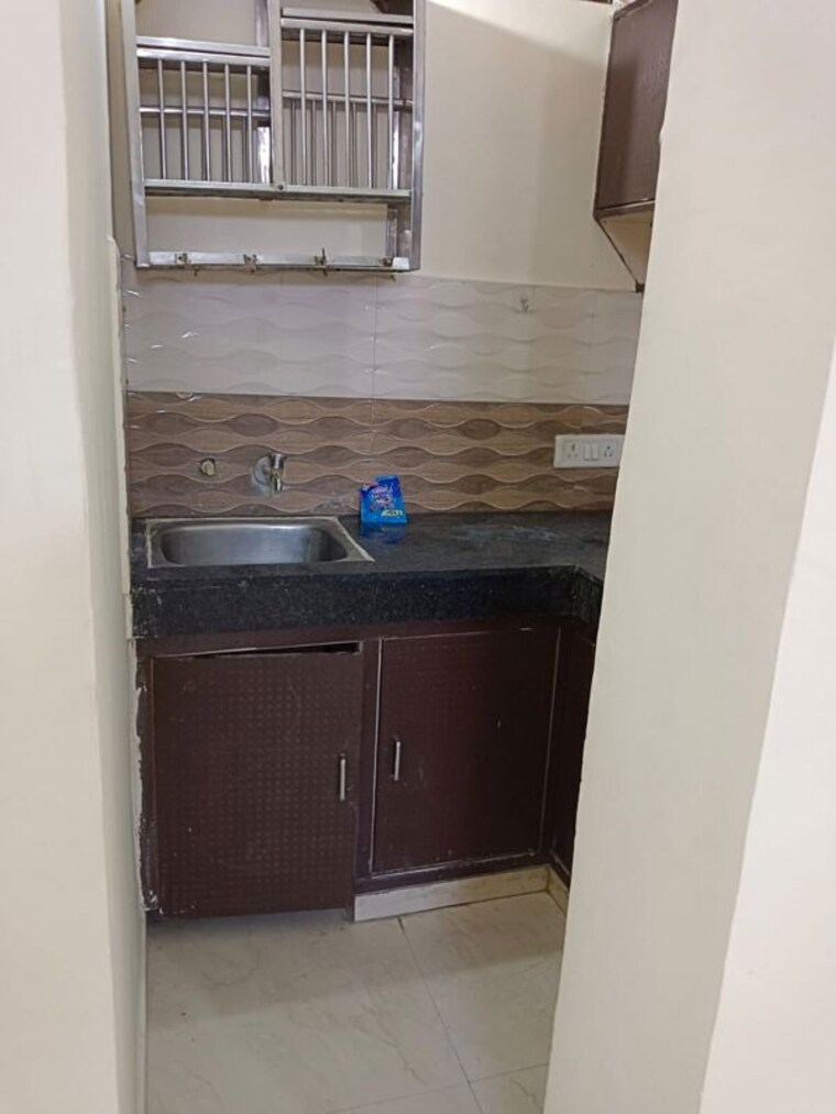 Kitchen, lajpat nagar 4 Studio 456 Sq.Ft. Apartment In Lajpat Nagar 4 Delhi 10550428
