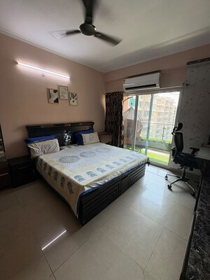Bedroom in 2.5 BHK Apartment at JKG Palm Resort, Raj Nagar Extension – for Sale