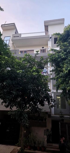 3 BHK Independent House For Rent in Sector 104