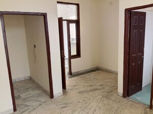 Room in 4 BHK Apartment at Sector 24 – for Sale