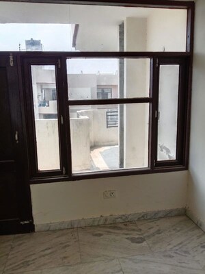 Room in 4 BHK Apartment at Sector 24 – for Sale