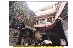 Shop For Sale in Chawri Bazar