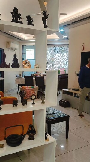 3.5 BHK Apartment For Sale in Dwarka