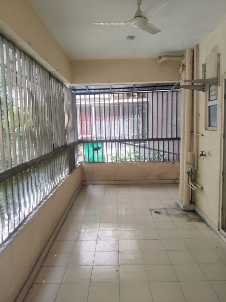 Balcony, gaur-city-2-14th-avenue 2 Bedroom 855 Sq.Ft. Apartment In Sector 16c Greater Noida Greater Noida 10550552