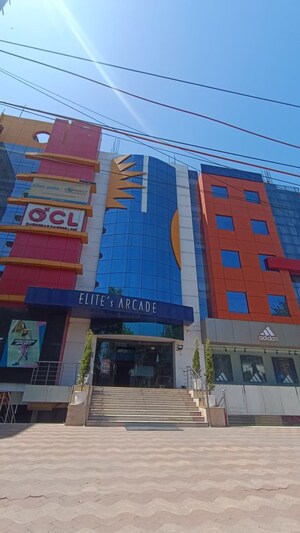 Team Area in  Shop at Delta City – for Sale