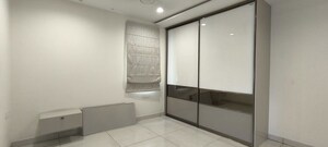 Room in 3 BHK Apartment at Trendset Jayabheri Elevate, Madhapur – for Rent