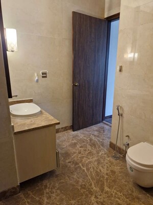 Bathroom in 3 BHK Builder Floor at Sector 43 – for Rent