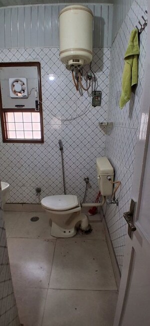 Bathroom in 2 BHK Apartment at Vasant Kunj – for Rent