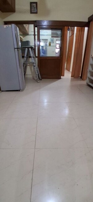 Room in 2 BHK Apartment at Vasant Kunj – for Rent