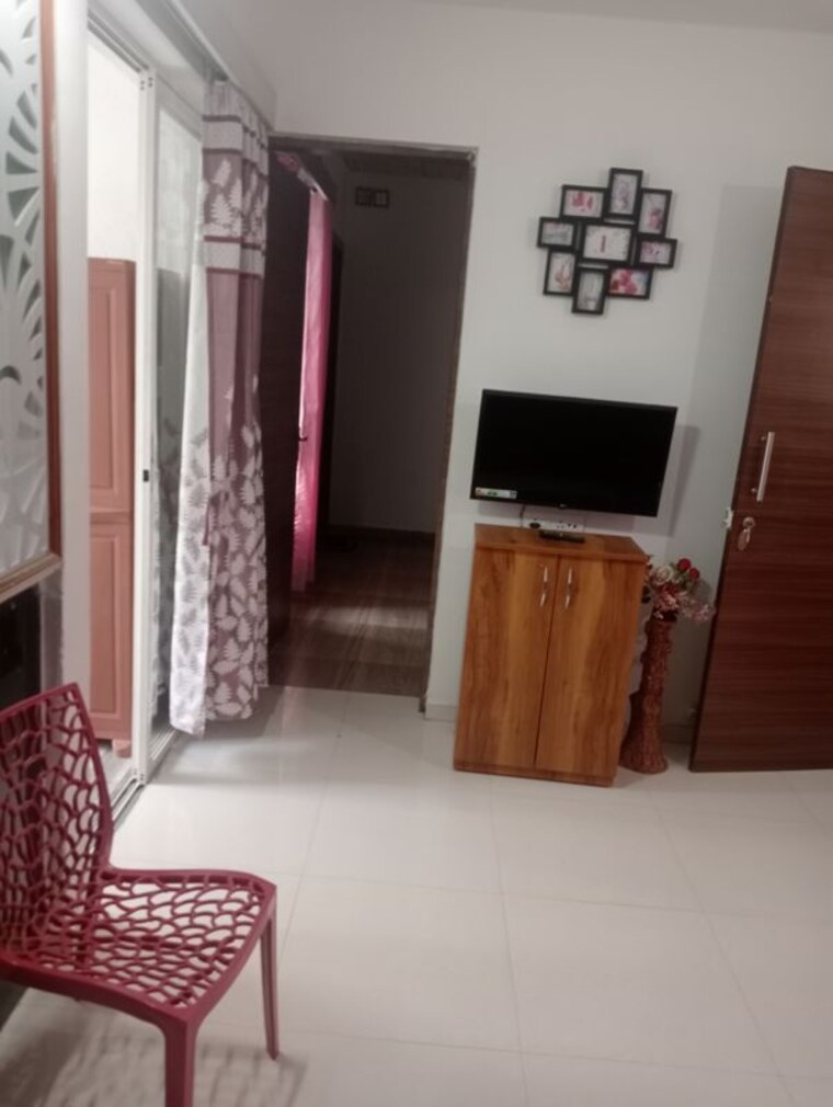 Living Room, saheel-itrend-homes 1 Bedroom 642 Sq.Ft. Apartment In Hinjewadi Pune 10550688