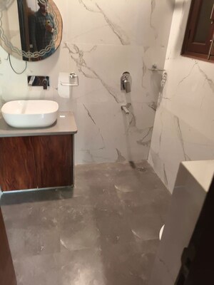 Team Area in 2 BHK Builder Floor at Sector 22 – for Rent