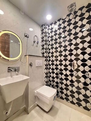 Bathroom in 1 BHK Builder Floor at Uttam Nagar – for Sale