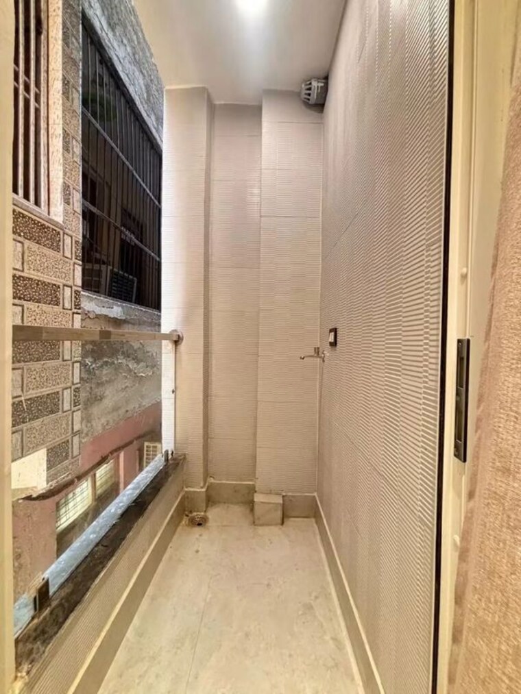 Balcony, uttam nagar 1 Bedroom 362 Sq.Ft. Builder Floor In Uttam Nagar Delhi 10550743
