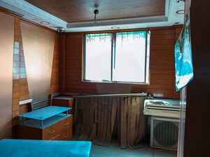   Shop at Sadar – for Sale