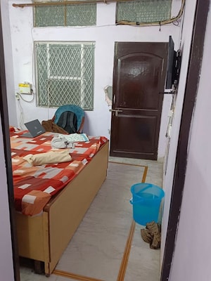 Bedroom in 1 BHK Builder Floor at Lajpat Nagar 4 – for Rent