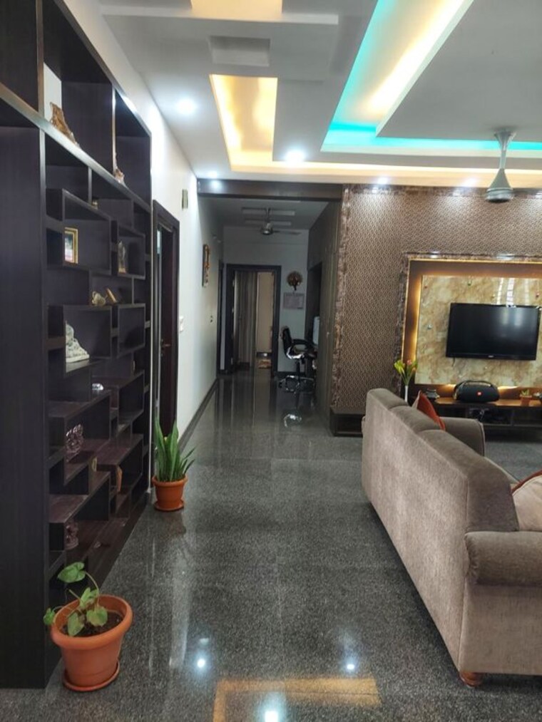 Gym, rm-residency 3 Bedroom 900 Sq.Ft. Builder Floor In Nri Layout Bangalore 10550793