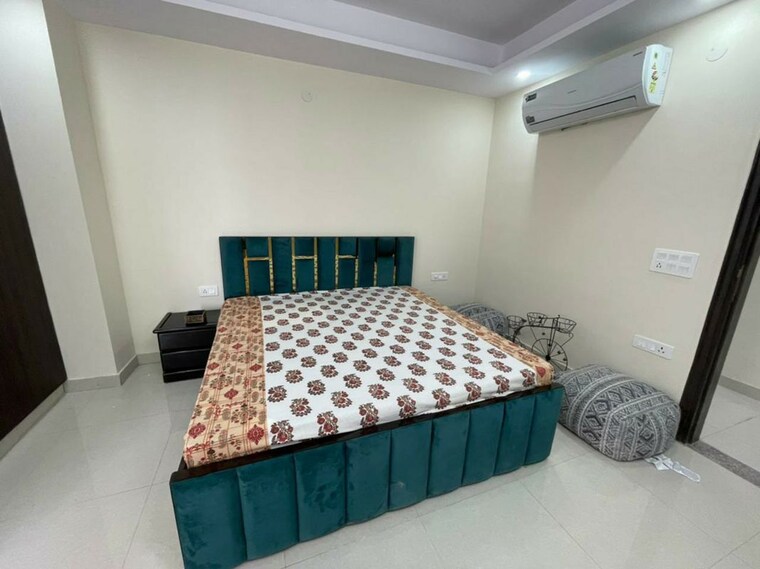 Bedroom, sector 46 1 Bedroom 600 Sq.Ft. Builder Floor In Sector 46 Gurgaon 10550799