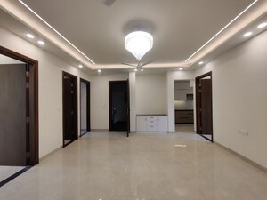 2 BHK Builder Floor For Rent in Sector 43