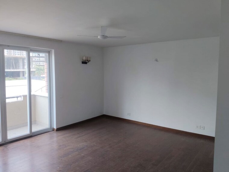 Room, emaar-marbella 5 Bedroom 8120 Sq.Ft. Villa In Sector 66 Gurgaon 10426521