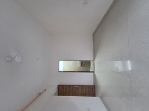 Room in 3.5 BHK Apartment at Je And Vee Om Trimurti, Malad East – for Rent