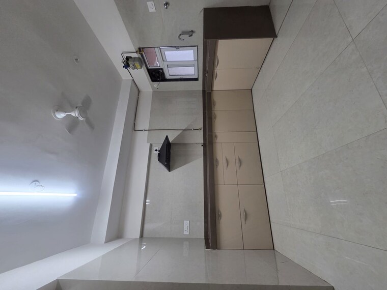 Kitchen, je-and-vee-om-trimurti 3.5 Bedroom 1020 Sq.Ft. Apartment In Malad East Mumbai 10540546