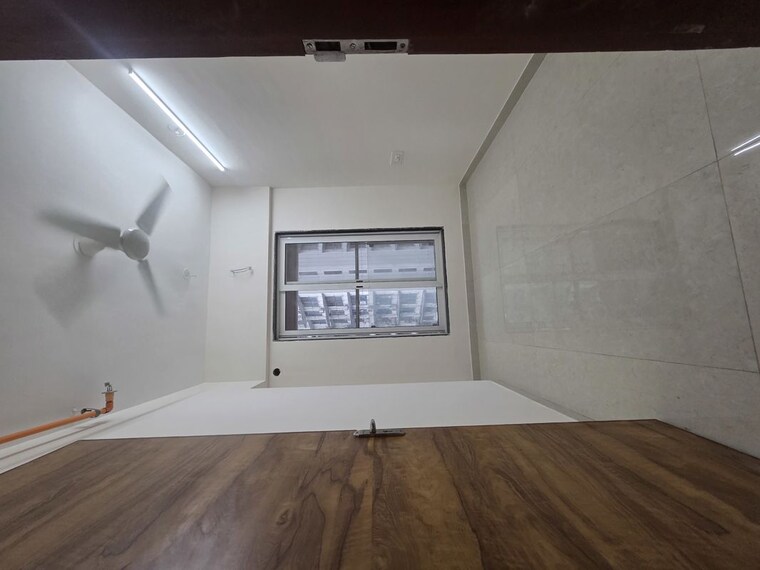 Room, je-and-vee-om-trimurti 3.5 Bedroom 1020 Sq.Ft. Apartment In Malad East Mumbai 10540546