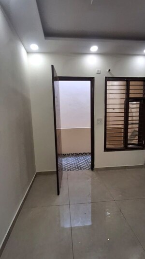 Room in 3 BHK Independent House at MS Enclave Zirakpur, Dhakoli – for Sale