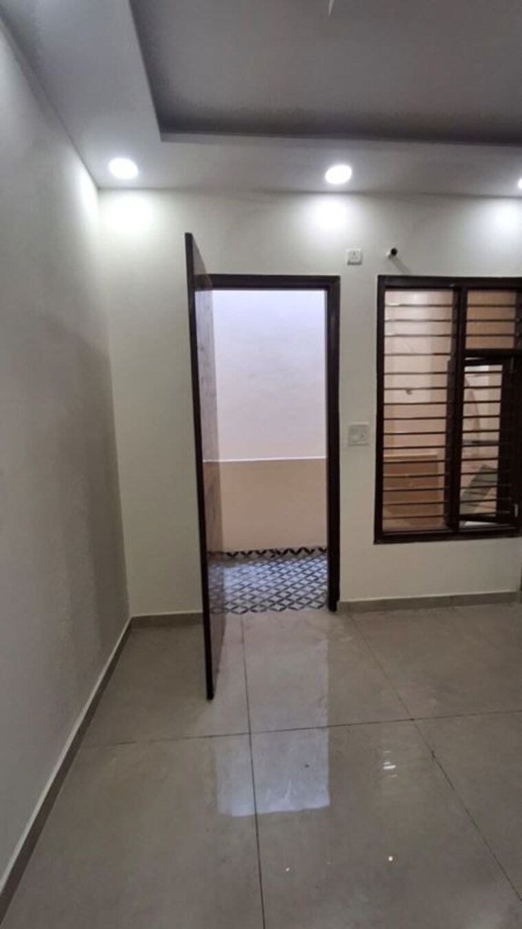 Room, ms-enclave-zirakpur 3 Bedroom 1050 Sq.Ft. Independent House In Dhakoli Zirakpur 10550849