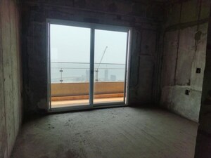 Room in 4 BHK Apartment at Lokhandwala Minerva Mahalaxmi, Mahalaxmi – for Sale