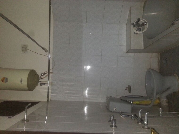Bathroom, rt nagar 1 RK 578 Sq.Ft. Independent House In Rt Nagar Bangalore 10550871
