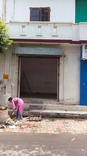  Shop For Rent in Transport Nagar