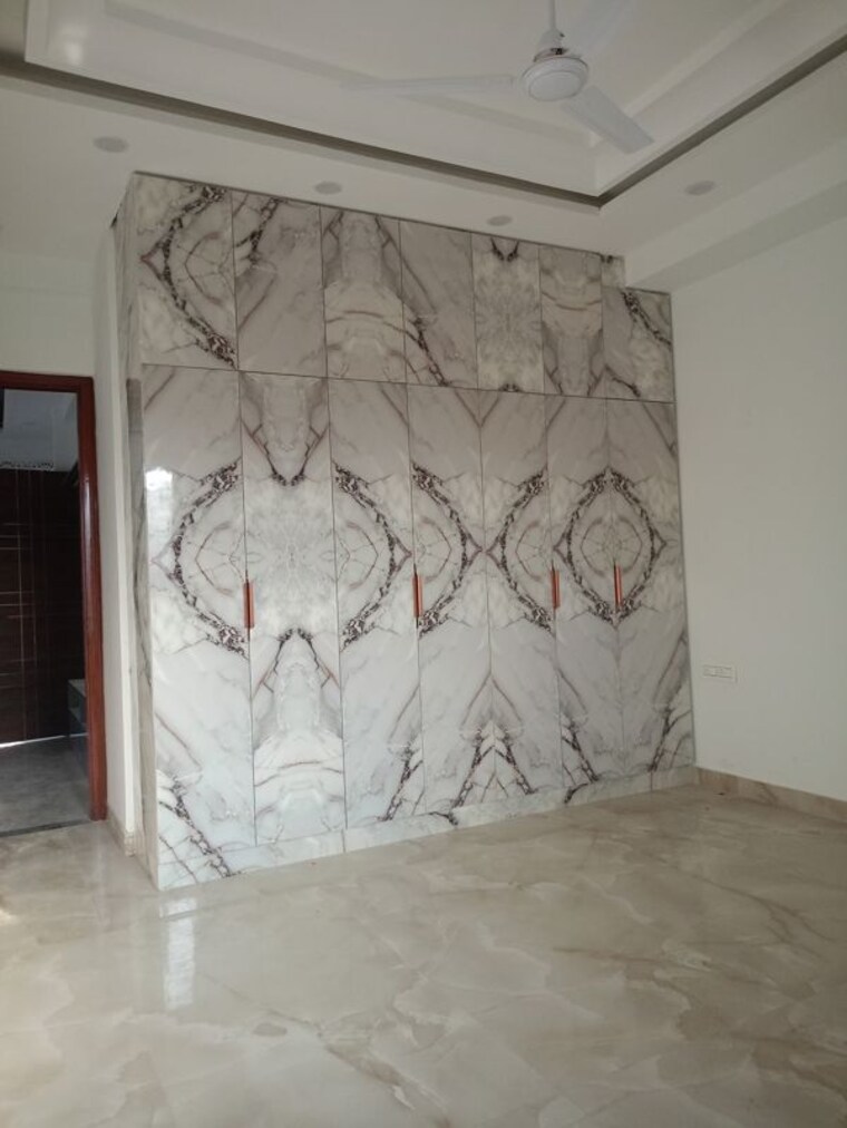 Room, awho-apartments 2 Bedroom 250 Sq.Yd. Builder Floor In Sector 22 Gurgaon 10550893