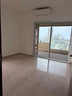 4 BHK + Prayer Room,Study Room,Store Room Apartment For Sale in Lokhandwala Minerva Mahalaxmi