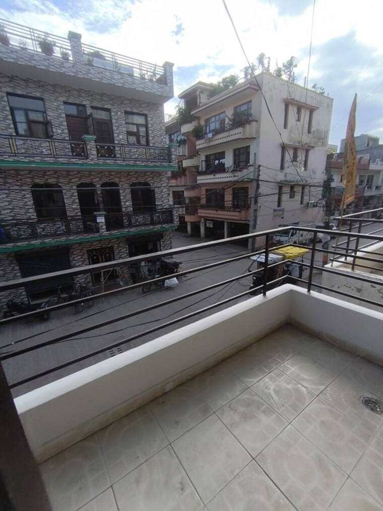 Balcony, guru-nanak-enclave 2 Bedroom 142 Sq.Yd. Builder Floor In Dhakoli Zirakpur 10546522