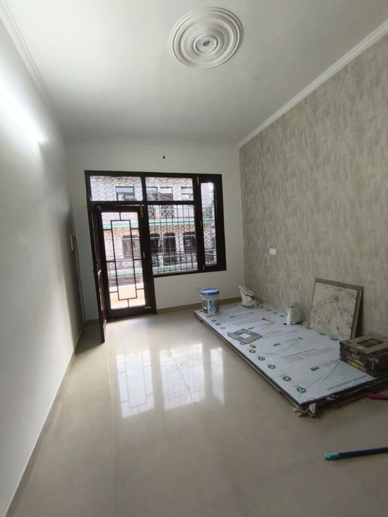 Room, guru-nanak-enclave 2 Bedroom 142 Sq.Yd. Builder Floor In Dhakoli Zirakpur 10546522